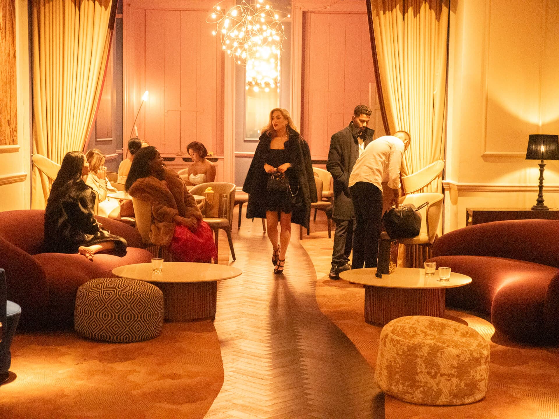 Lounge Access
